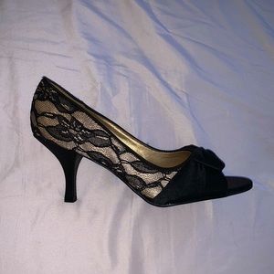 Lace Heels Peep Toe